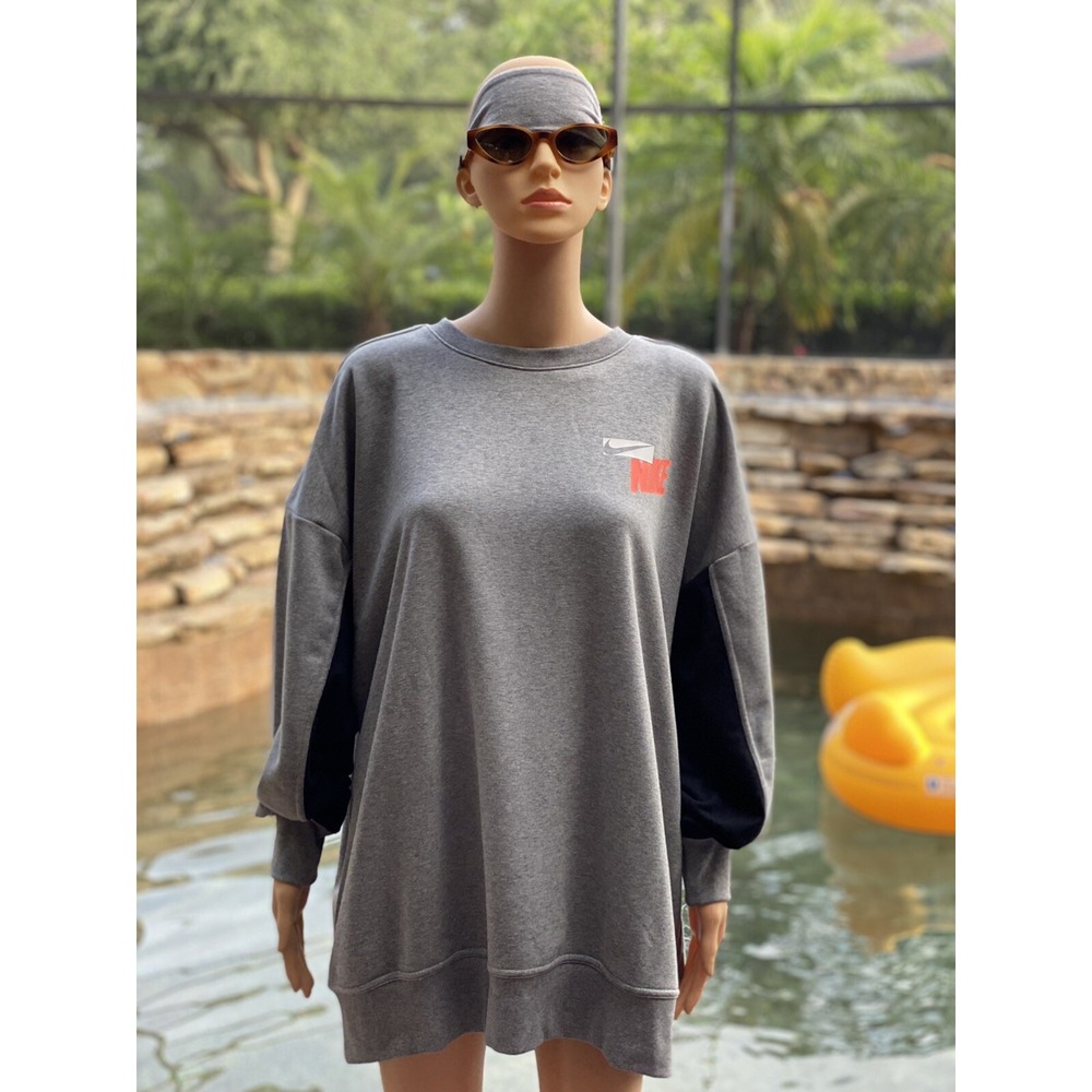 Nike Women's Dri-FIT Get Fit Sweatshirt XL Gray Activewear New with Tags